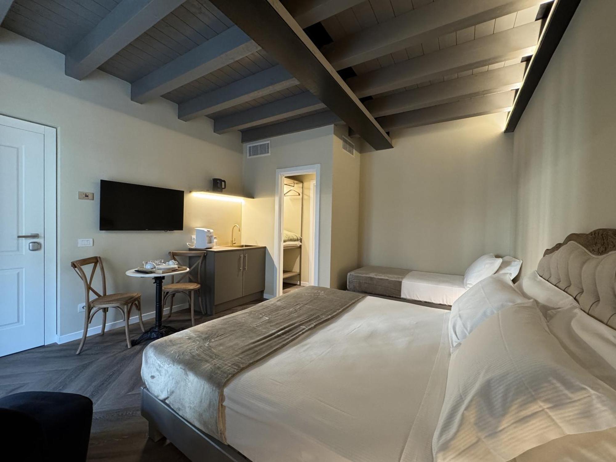 Tenuta Acquaviva Travagliato Esterno foto